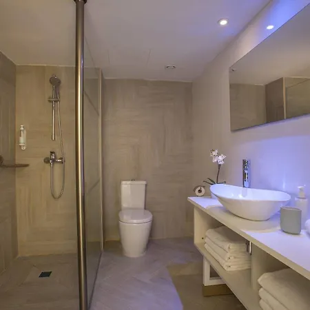 Infinity Blu - Designed For Adults Отель