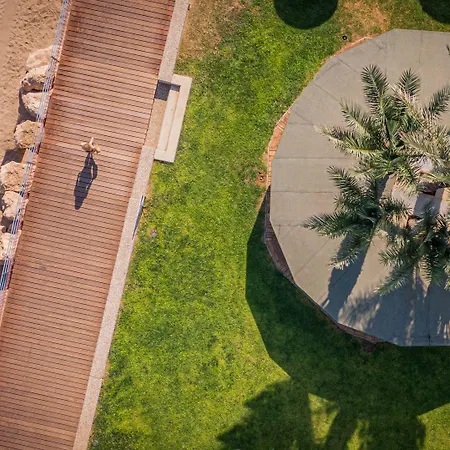 Hotell Infinity Blu - Designed For Adults Pernera