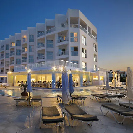 Infinity Blu - Designed For Adults 4*