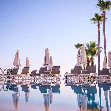 Infinity Blu - Designed For Adults Hotell 4*