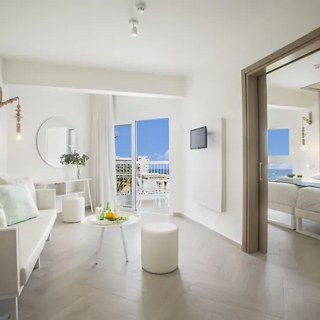 Infinity Blu - Designed For Adults Hotell 4*