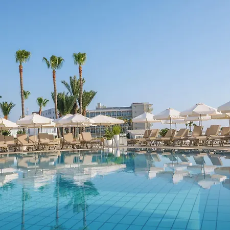 Infinity Blu - Designed For Adults 4*