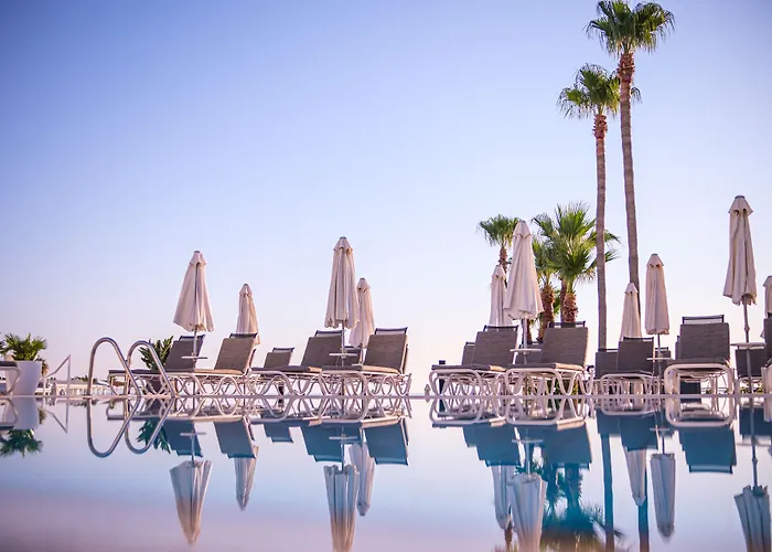 Infinity Blu - Designed For Adults Hotel 4*