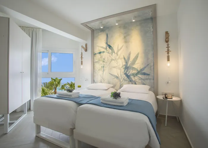 Hotel Infinity Blu - Designed For Adults Pernera